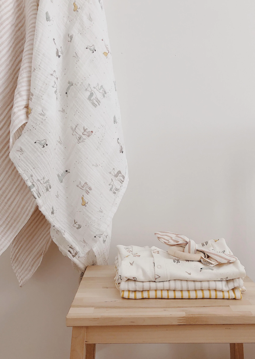 Pehr Baby Just Hatched Swaddle - Ever Simplicity